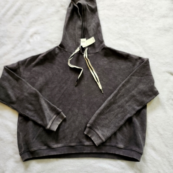 NWT Aerie Hoodie - Picture 3 of 5